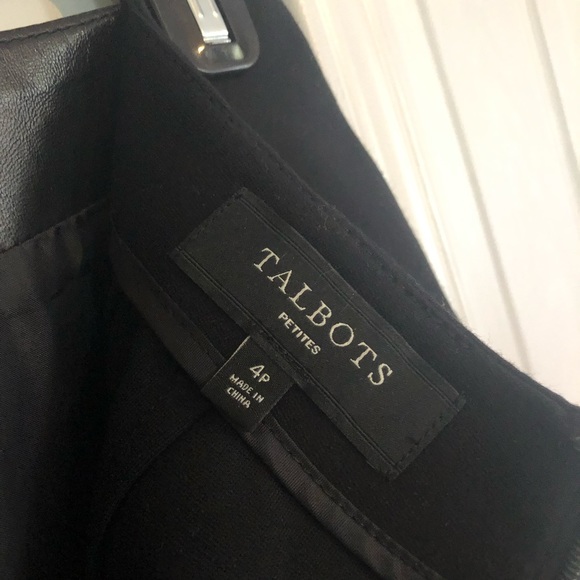 Talbots black leader skirt - Picture 2 of 3